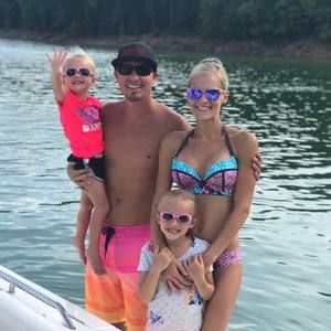 Meet your Posher, Josh